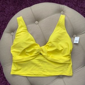 Old Navy Mid Lined bathing suit Top